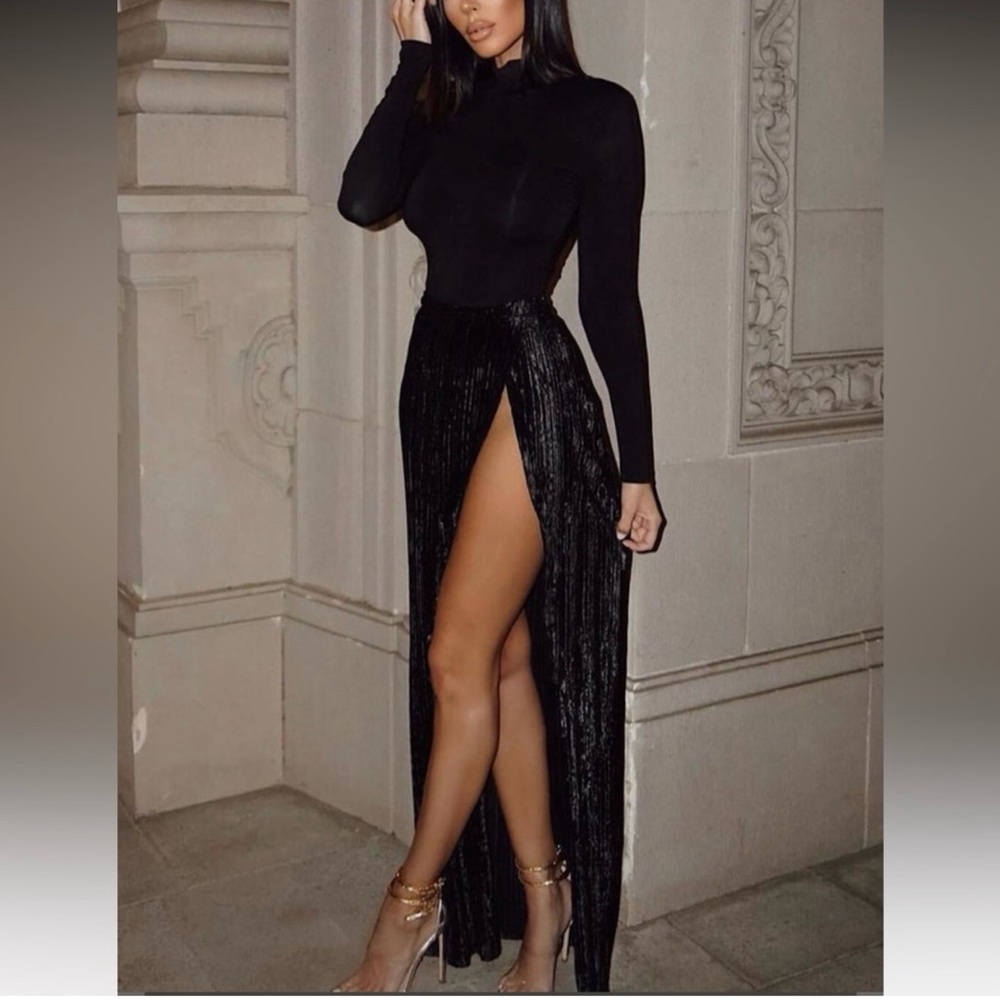 BLACK KRISANA HIGH SLIT SKIRT — small